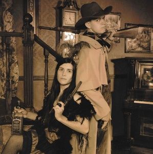 Meet your Posher, Courtney